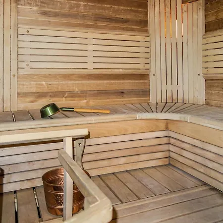 Kultakoto B By Interhome