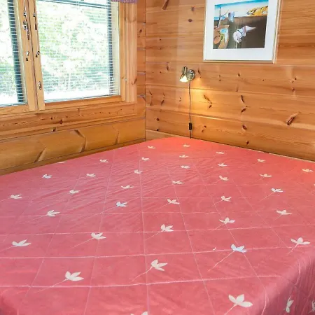 Kultakoto B By Interhome Тахковуори